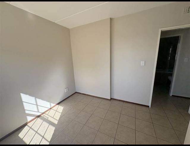 2 BEDROOM PROPERTY TO RENT IN NOORDWYK